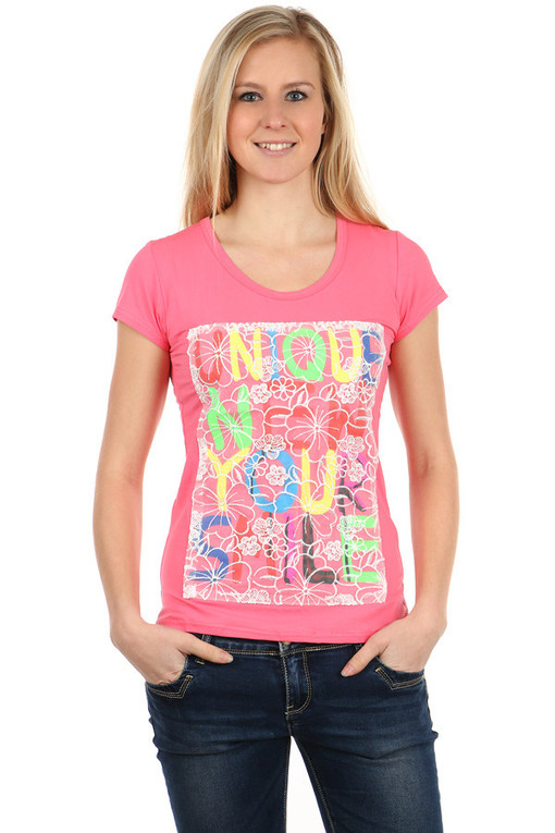 Farebné dámske tričko s nápisom