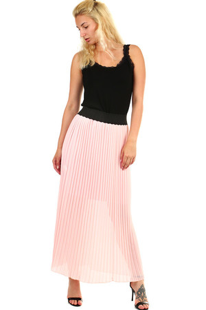 Elegantná dámska plisovaná maxi sukňa s gumou v páse. Sukňa má kratšiu elastickú spodničku. Materiál: sukňa -