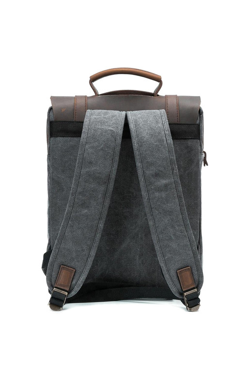 Vintage vel'ký plátený batoh s koženou chlopňou