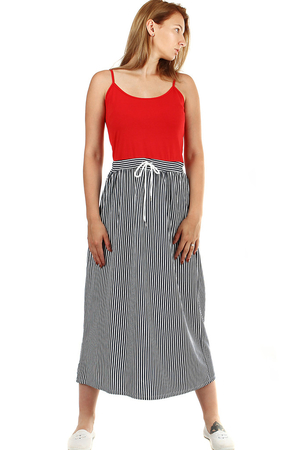 Letné maxi dámske prúžkované šaty dlhší strih úzke ramienka, bez rukávov okrúhly výstrih jednofarebný vrchný