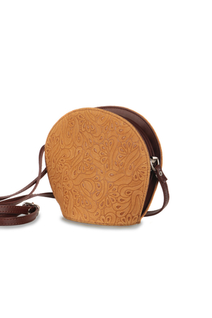 Dámska kožená gul'atá kabelka s celoplošným kvetinovým reliéfom zaujímavý vzor originálny, dobre držiaci tvar