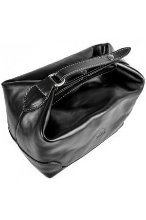 Kožená luxusná kozmetická taška pre náročných zákazníkov, ktorí sa neuspokoja s obyčajným produktom. vyrobená z