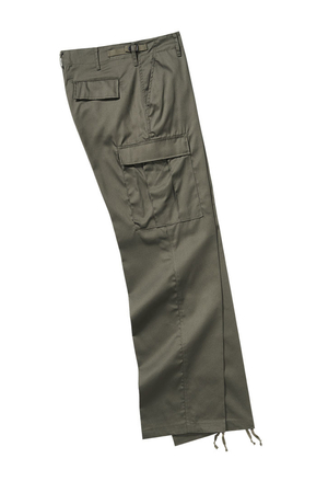 Pánske kapsáče v najobľúbenejším strihu vychádzajúceho z nohavíc US Army. šikmé predné vrecká dve priestranné