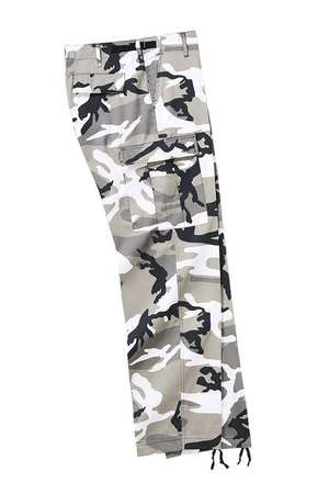 Maskáčové pánske nohavice kapsáče v najobľúbenejším outdoorovom strihu vychádzajúceho z nohavíc US Army. šikmé