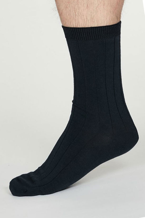 Pánske klasické ponožky z biobavlny s kanabisom anglická značka Thought udržateľná móda šetrné k životnému
