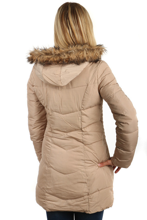 Dlhá prešívaná zimná bunda s kapucňou
