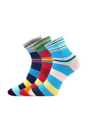 Dámske ponožky od tradičnej značky Boma klasické slabé pruhované farebné komfortný lem ideálny odvod potu na