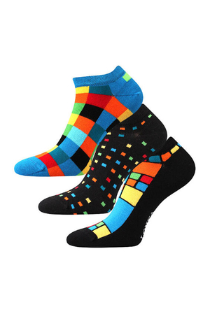 Členkové ponožky s farebnými kockami od českej značky Lonka pružný, nezvieravý lem retiazková alebo ručne šitá