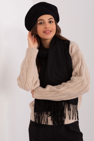 Dámsky elegantný baret nielen na zimu jednofarebný dvojitá vrstva pleteniny minimalistický štýl vhodný na kombináciu