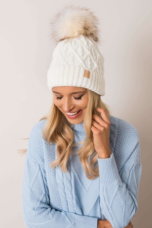 Zimná dámska čiapka jednofarebná geometrický, vypletaný vzor pružný, riadkový, dvojitý lem fleecová podšívka