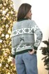 Teplý sveter s vianočným motívom